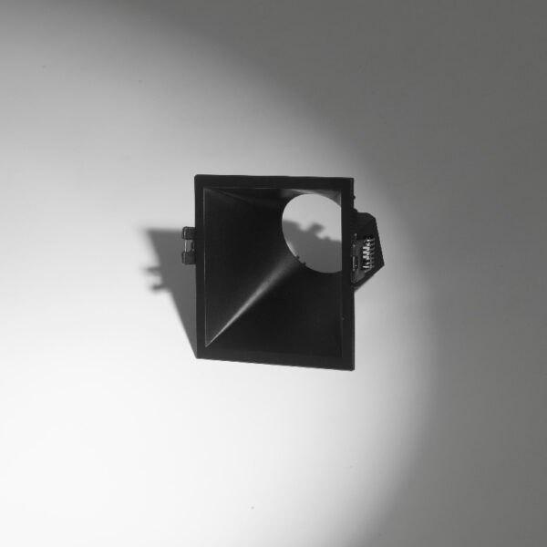 UKI I NG - Imagen 2